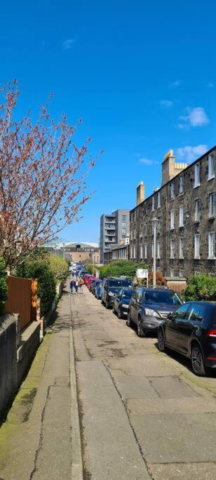 Nice Central Flat Walk To Princes Streetroyal Mile エディンバラ エクステリア 写真